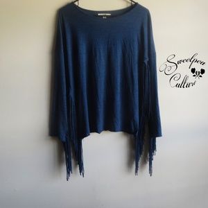 ‼️🛑SOLD🛑‼️VINTAGE COACHELLA GLAM BLUE FRINGE TOP